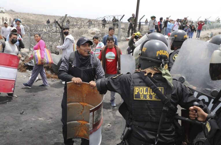 No cesan los bloqueos y protestas en Perú