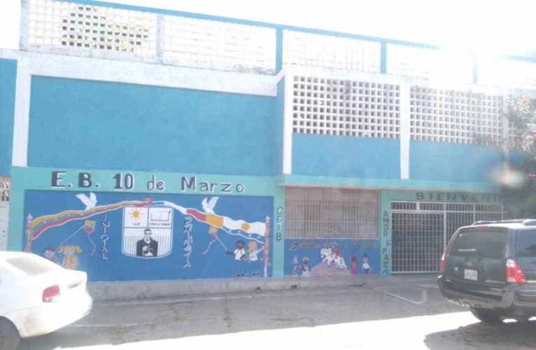 Hubo paro de actividades en la Escuela Bolivariana 10 de Marzo