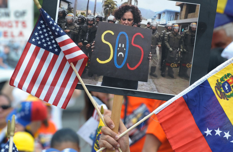 EEUU lanza aplicación para que venezolanos soliciten cita de asilo