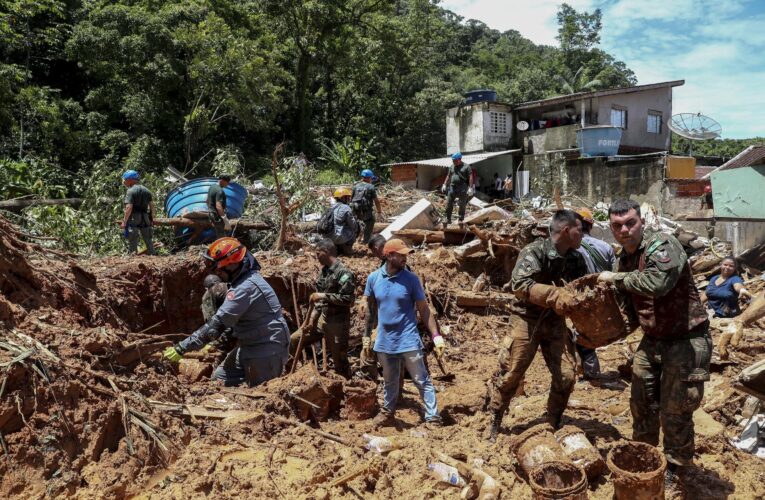 A 64 se eleva el número de fallecidos en Sao Paulo por las lluvias