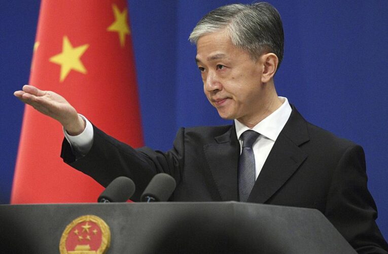 China prometió represalias por sanciones de EEUU