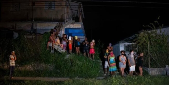11 de los 15 estados de Cuba sin luz por segundo gran apagón en un mes