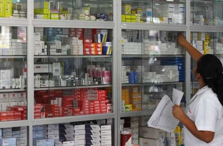 Industria farmacéutica reporta tres años de crecimiento