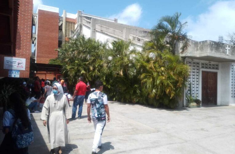 Colegio Divina Providencia realizará Vía Crucis con los niños