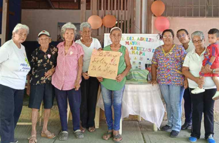 Abuelas de Marapa reciben charla sobre empoderamiento de las mujeres