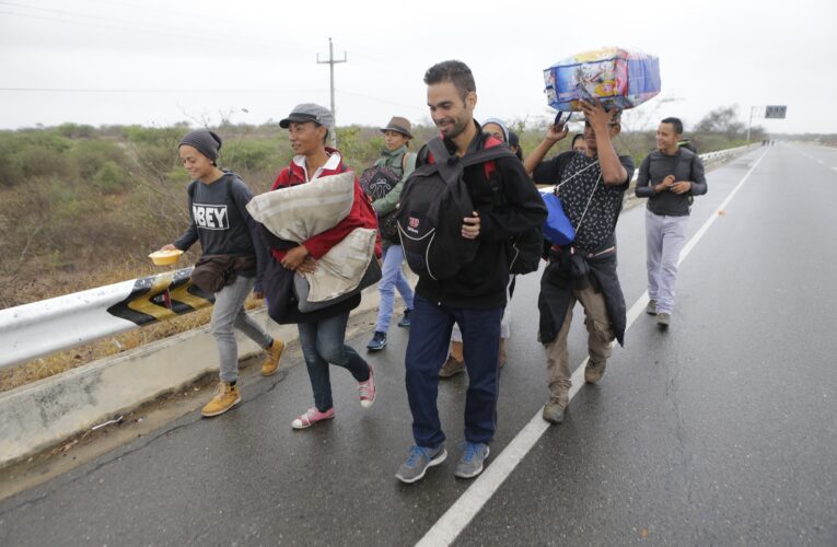 Perú militariza las fronteras para frenar a la migración ilegal