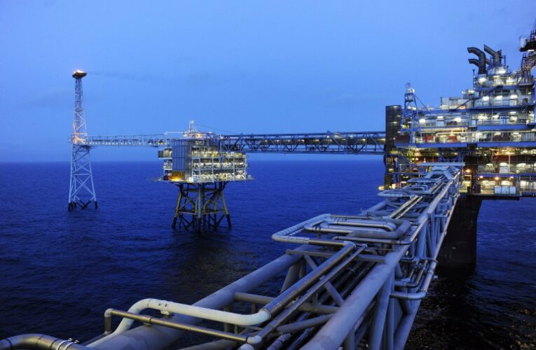 La licitación de pozos petroleros en el Esequibo fue suspendida