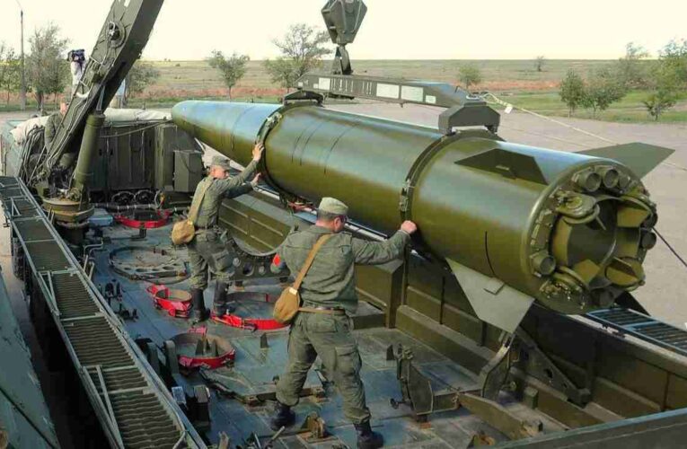 Rusia comenzó a enviar a Minsk armas nucleares