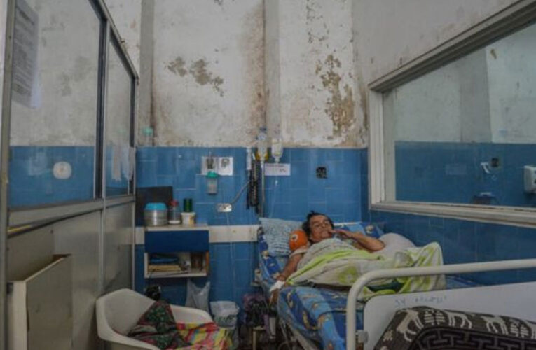 Fallas en el sistema de salud ponen en riesgo a millones de venezolanos