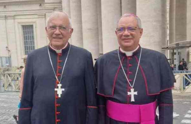 Cardenal Porras y monseñor Terán recibieron en Roma el Palio Arzobispal