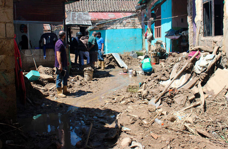 121 familias perdieron sus viviendas por las lluvias