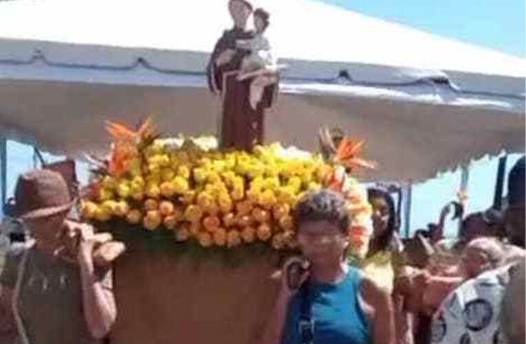 En Naiguatá rinden homenaje a San Antonio de Padua