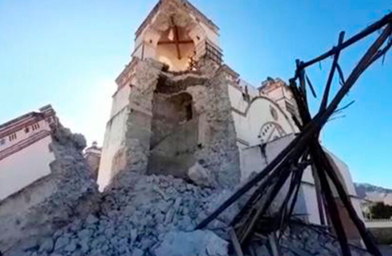 26 casas y tres templos afectados por serie de sismos en Perú