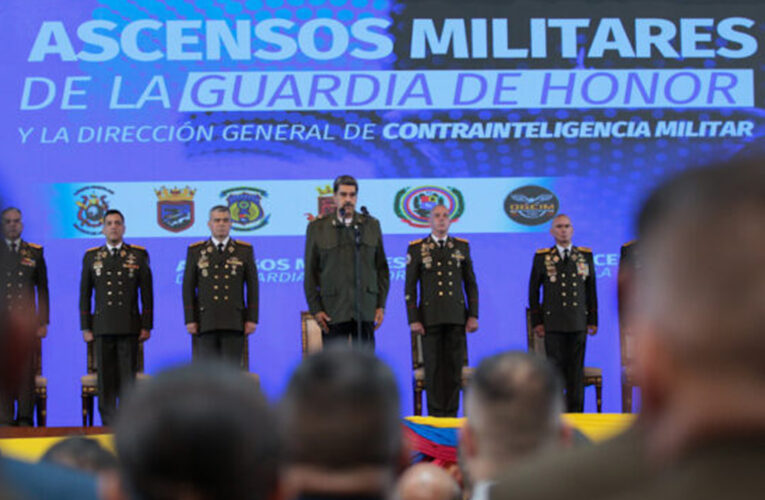 Maduro encabeza ascensos militares de la GHP y la DGCIM