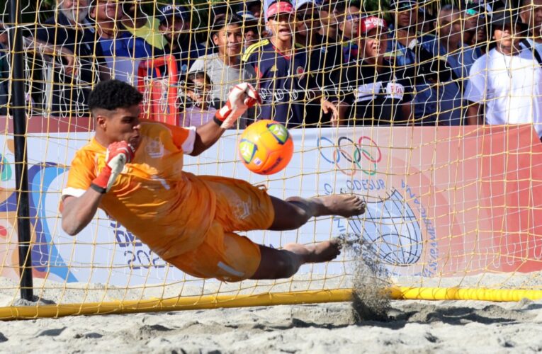 Fútbol playa logró victoria con sabor guaireño en Colombia