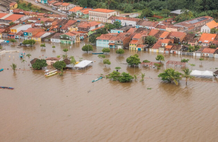 Desalojan a 24 mil personas en Brasil por fuertes lluvias