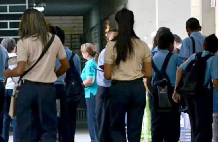 Bachillerato a 6 años iniciará en 2.000 liceos