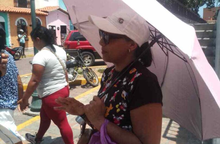 Calorón mantiene sofocados a los guaireños