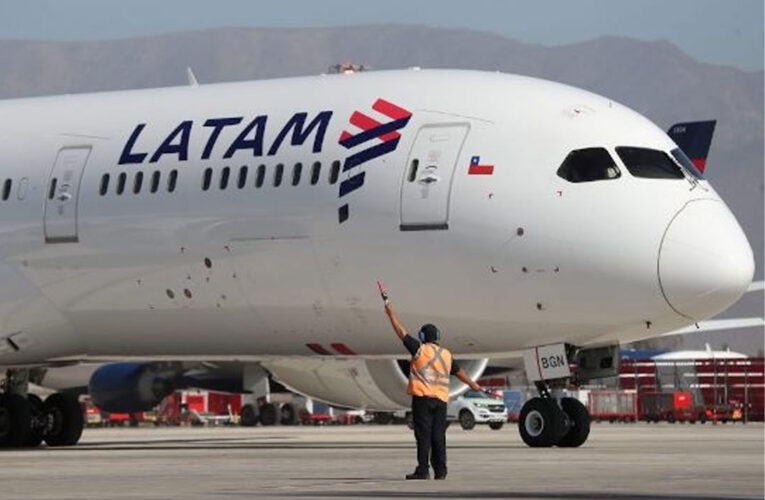 Latam reanudó vuelos entre Lima y Maiquetía