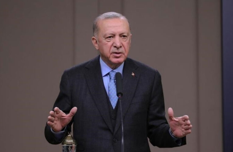 Erdogan advierte sobre extensión de la guerra al mar Negro