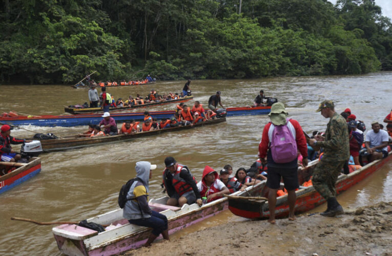 Panamá empezará a deportar a los que crucen el Darién