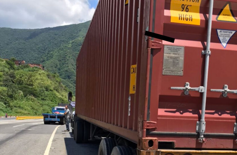 «Gandoleros apadrinados incumplen controles en la Caracas La Guaira»