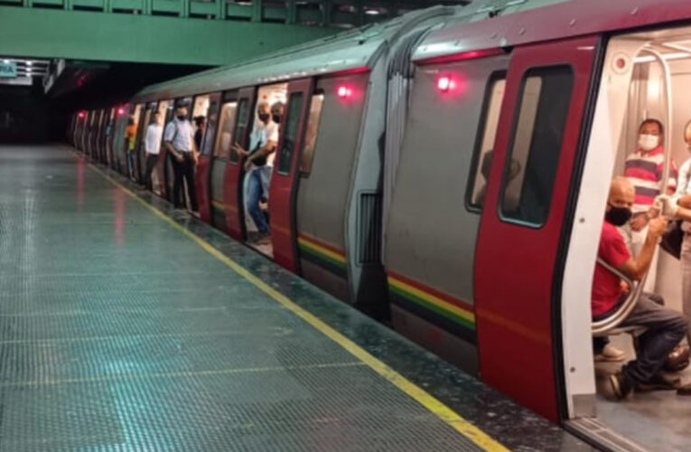Metro de Caracas ajusta su tarifa a cinco bolívares por viaje