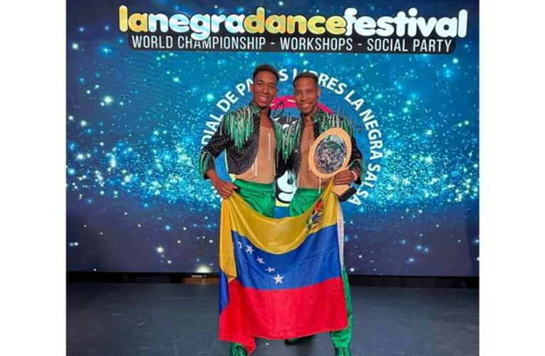 Los guaireños Edson Blanco y Juan Parra ganan campeonato de Salsa en Europa