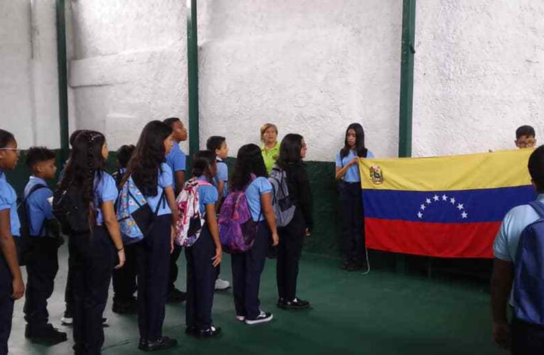 Colegios privados de La Guaira celebran el inicio del año escolar