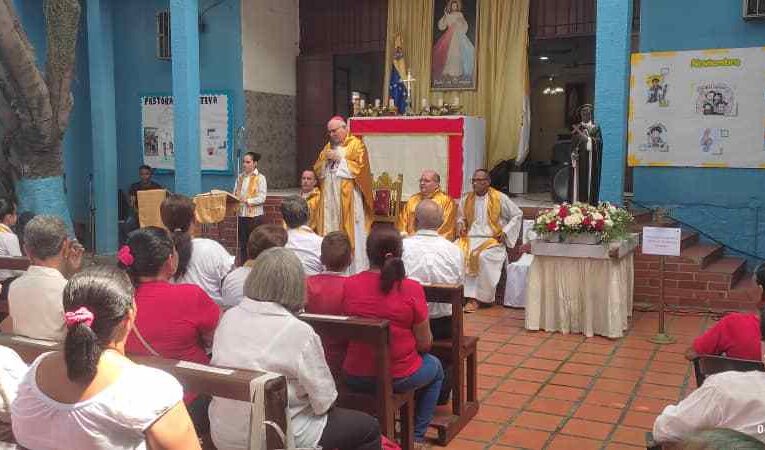 Iglesia San Martín de Porres celebra sus 40 años con sus fieles