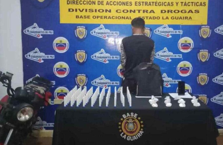 PNB capturó a jíbaro con 109 envoltorios de cocaína en Los Corales