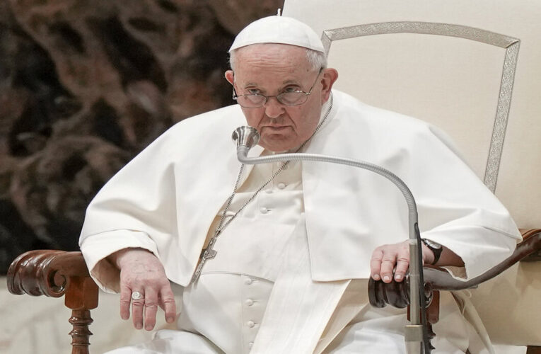 El papa Francisco: En nombre de Dios cesen el fuego