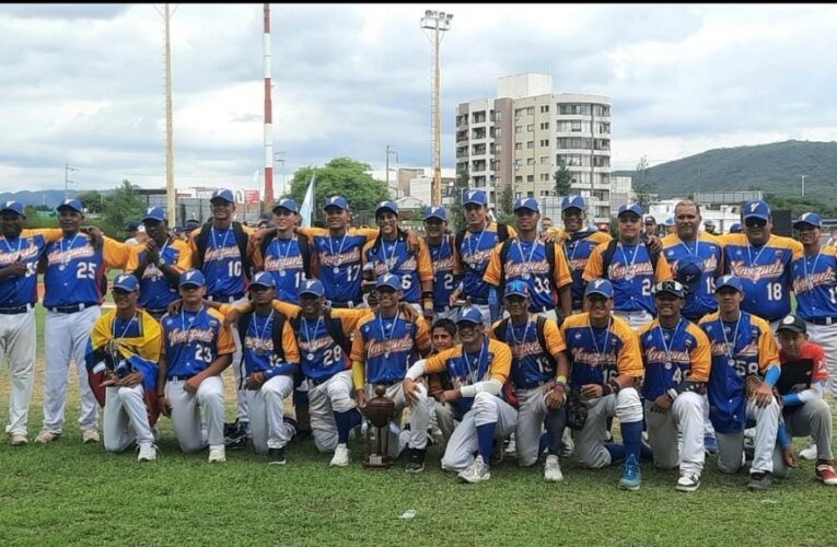 Venezuela Campeón invicto del Suramericano de béisbol U18