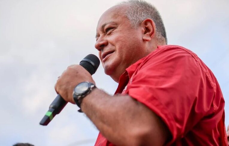 Diosdado Cabello: Venezuela sale a votar en paz y tranquilidad