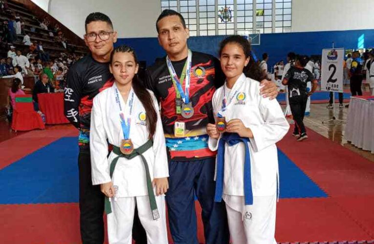 Karatecas guaireños ganaron 18 medallas en Copa Navidad