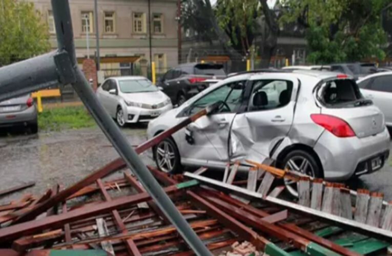 13 muertos en Argentina al hundirse el techo de un pabellón por fuerte temporal