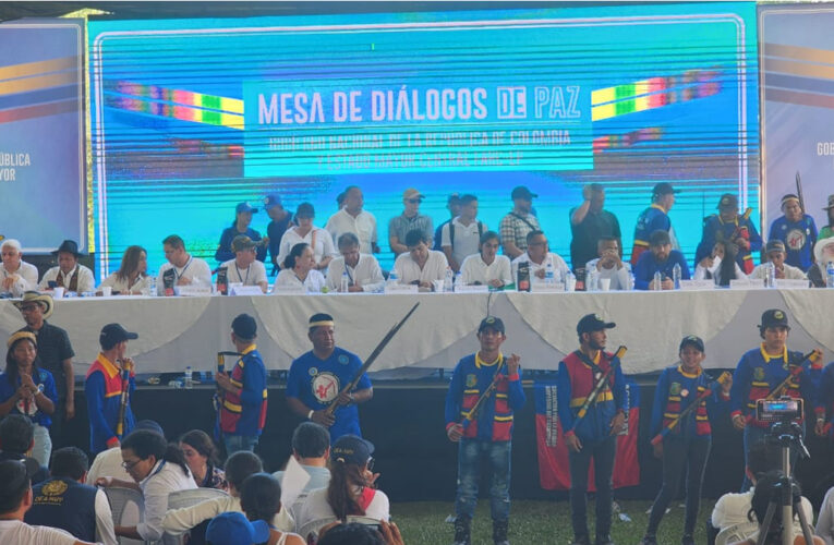 Gobierno colombiano reanuda diálogo con disidencias de las Farc