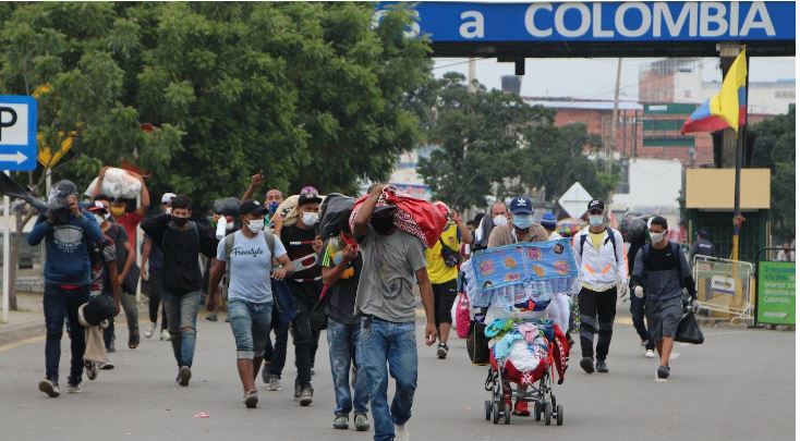 Colombia investiga panfletos amenazantes a migrantes venezolanos
