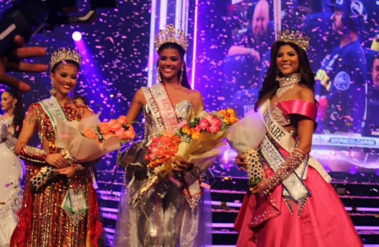 Yodianlex Rodríguez es la Reina Juvenil de los Carnavales Turísticos de La Guaira