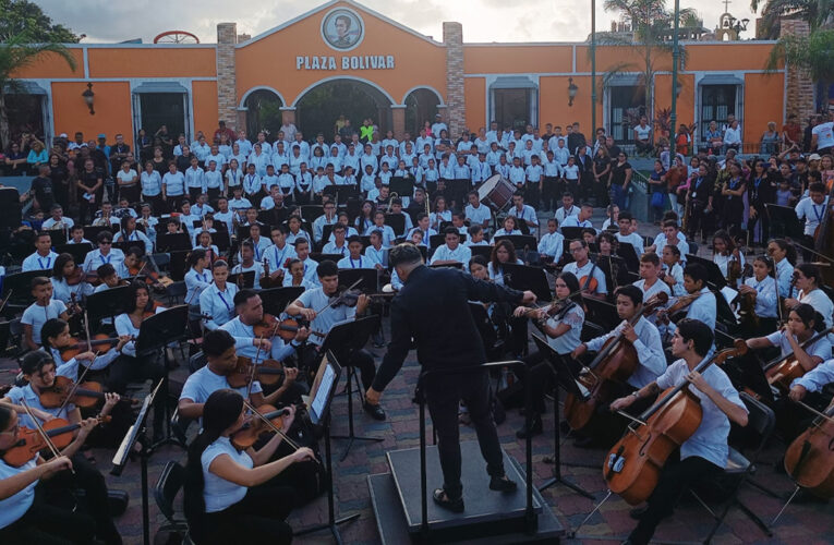 Sistema de Orquestas celebra sus 49 años con un concierto