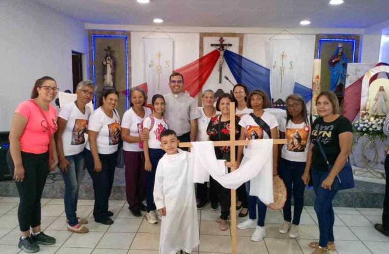 Iglesia Inmaculado Corazón de María celebra Fiesta de la Divina Misericordia