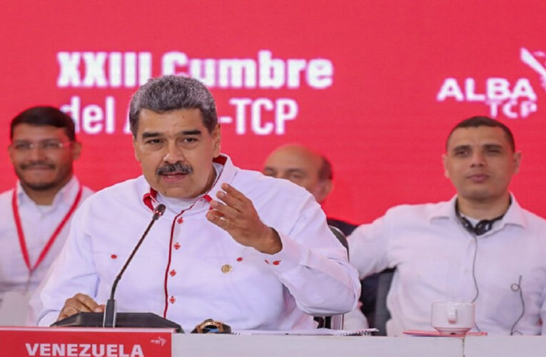 Maduro: EEUU y Occidente se están jugando la carta de la guerra