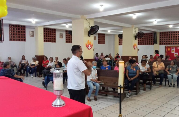 Iglesia de Pariata invita a la vigilia de Pentecostés este sábado 18M