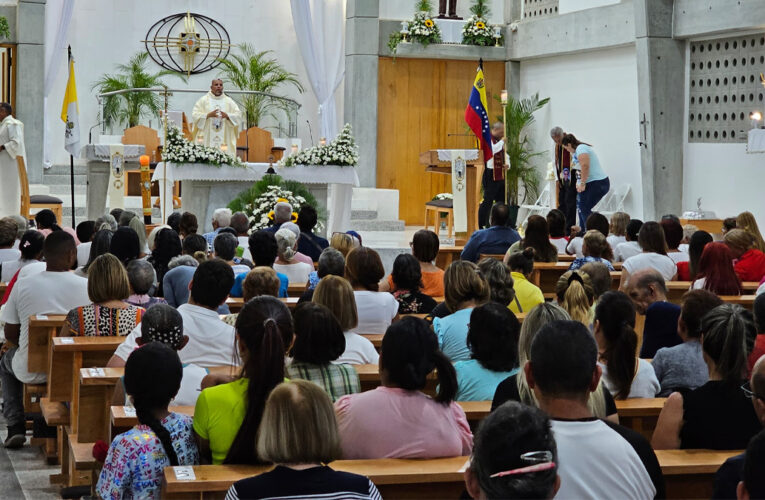 300 devotos asistieron al tercer aniversario de la beatificación de José Gregorio Hernández
