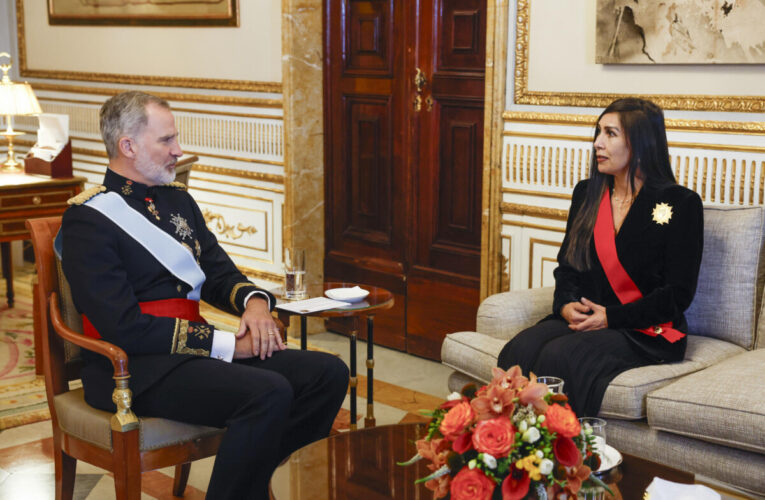 Gladys Gutiérrez entrega credenciales como embajadora en España, al rey Felipe VI