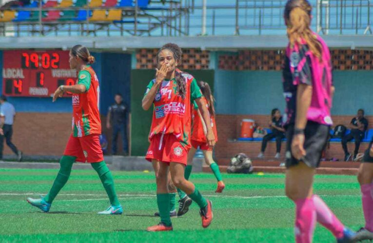 Marítimo manda en el fútbol femenino nacional