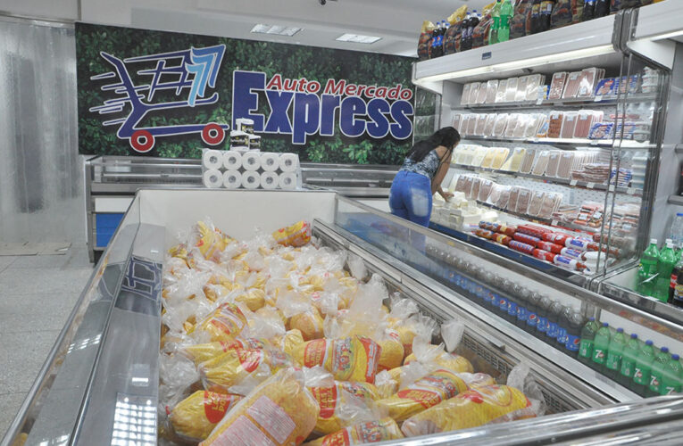 ANSA: Promociones en supermercados aumentaron debido a la competitividad