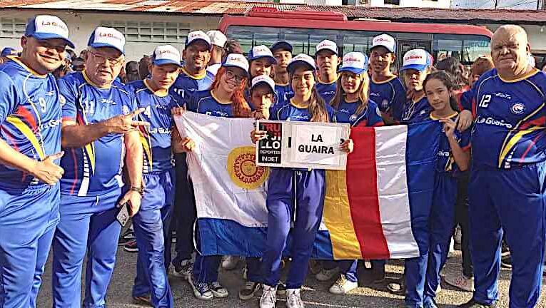 Bolas criollas femenino a los JDNJ 2024