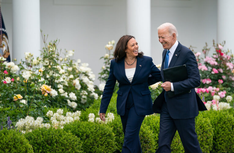 Joe Biden renuncia a la reelección y apoyará a Kamala Harris