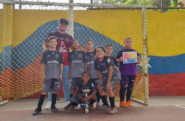 Scorpions Campeón sub10 del futsal infantil Orituco Renace